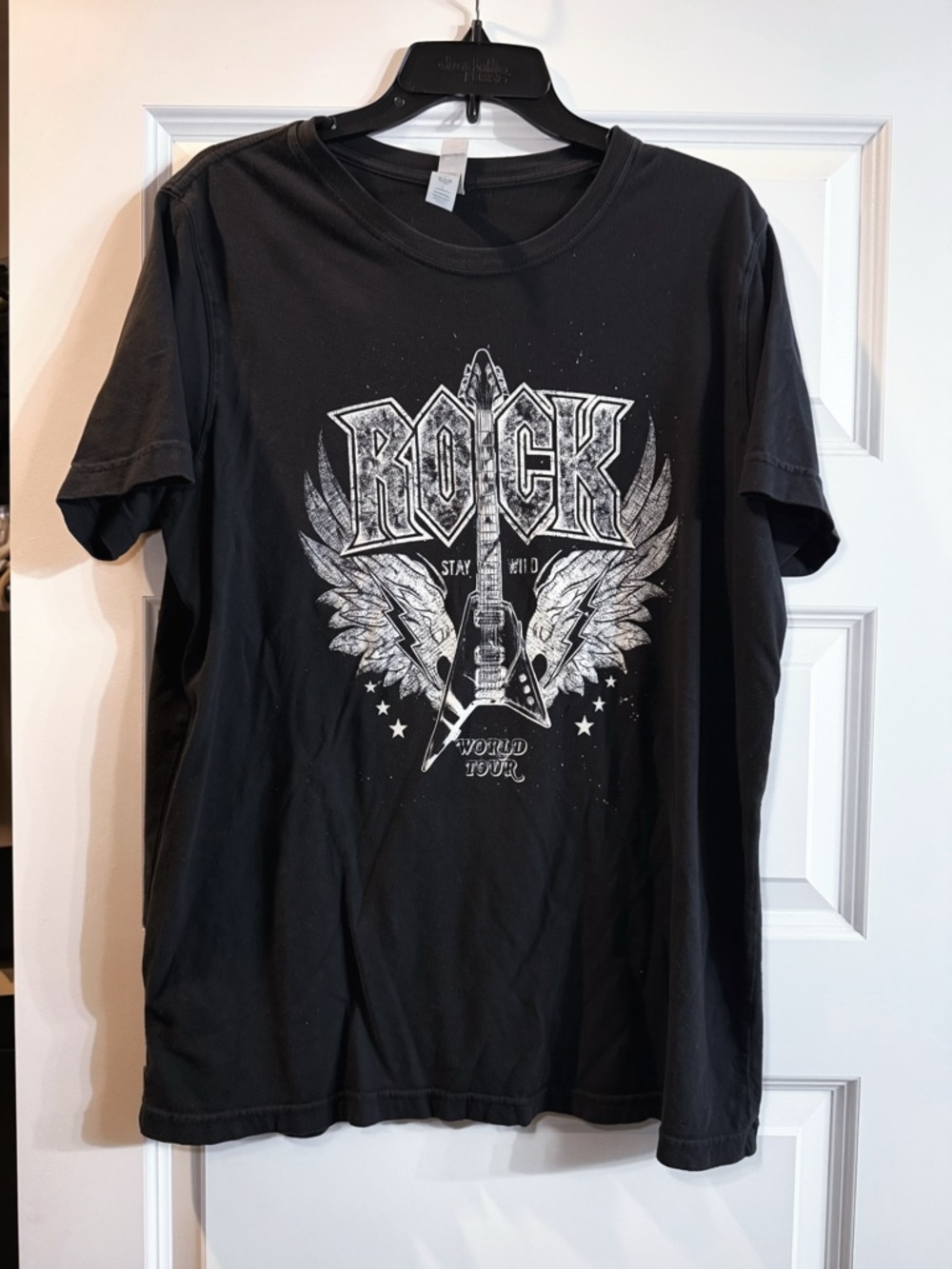 Women’s Black Rock Graphic Tee - Rock World Tour